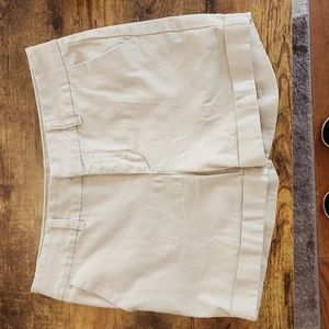 Women's shorts size 6